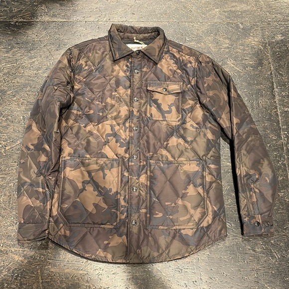 Schott NYC camo down filled Quilted Shirt Jacket